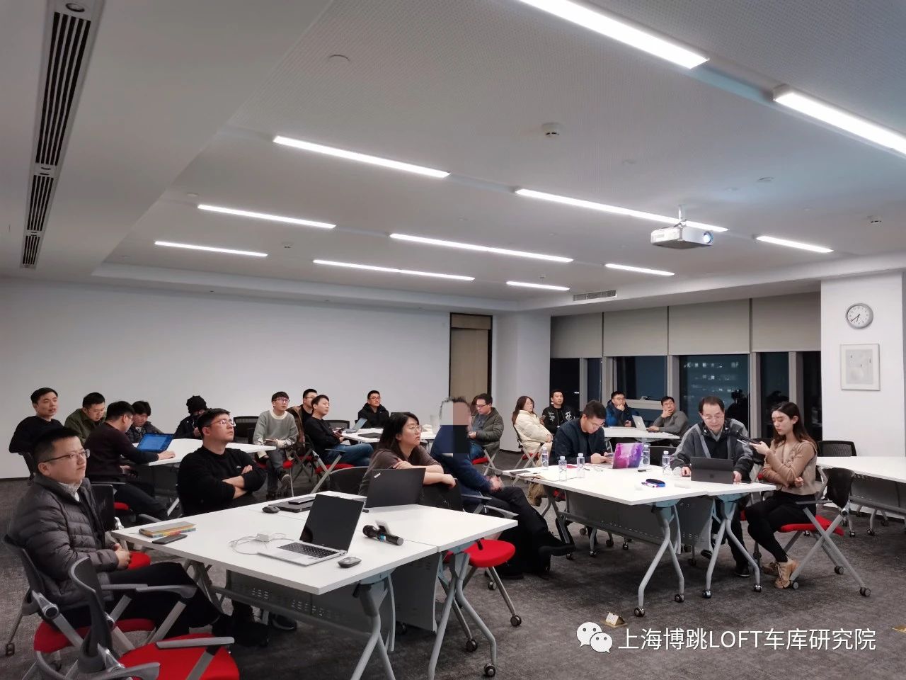 盘锦杭州LOFT车库专题会